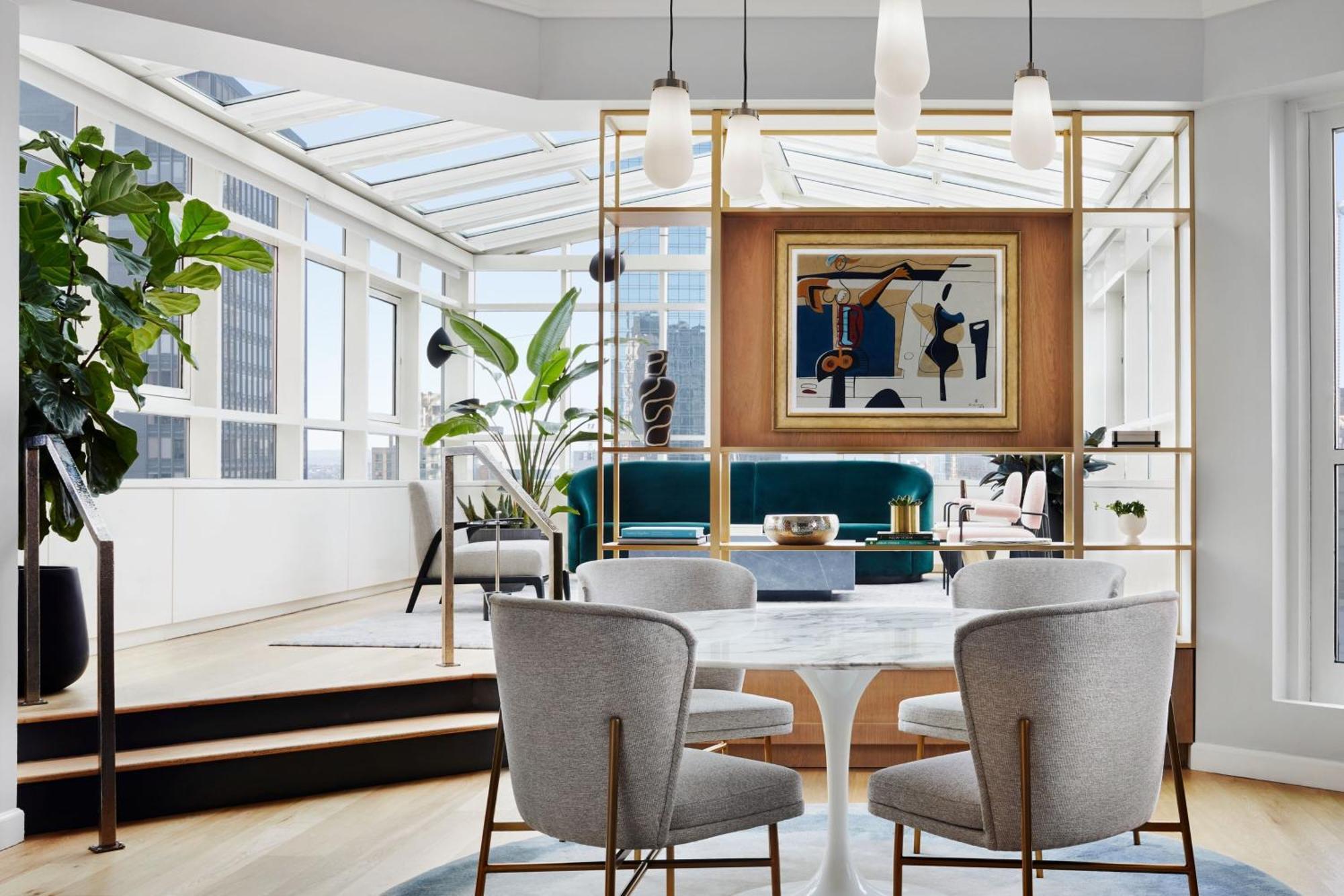 One-Bedroom King Suite Skyline View