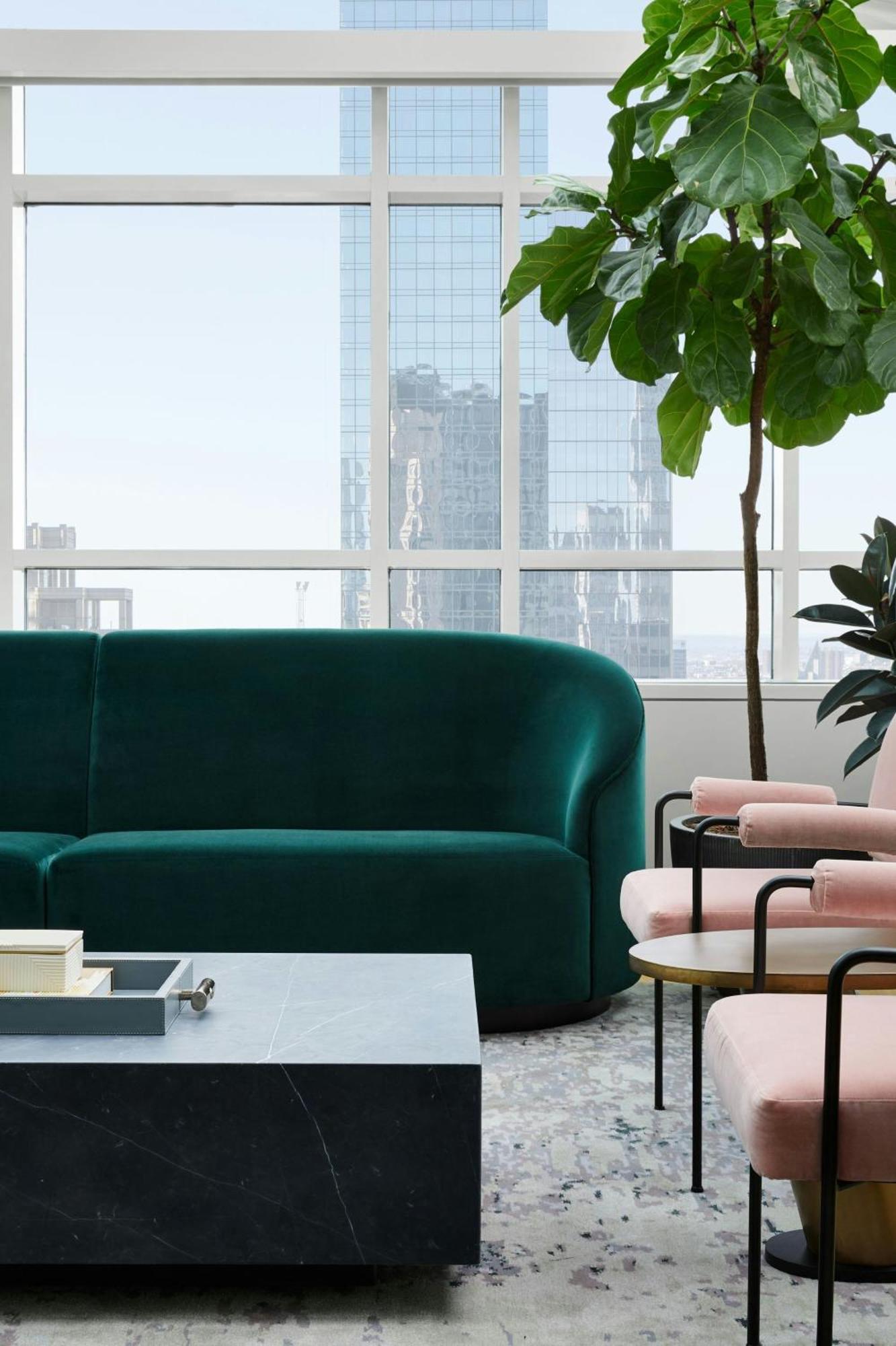 One-Bedroom King Suite Skyline View