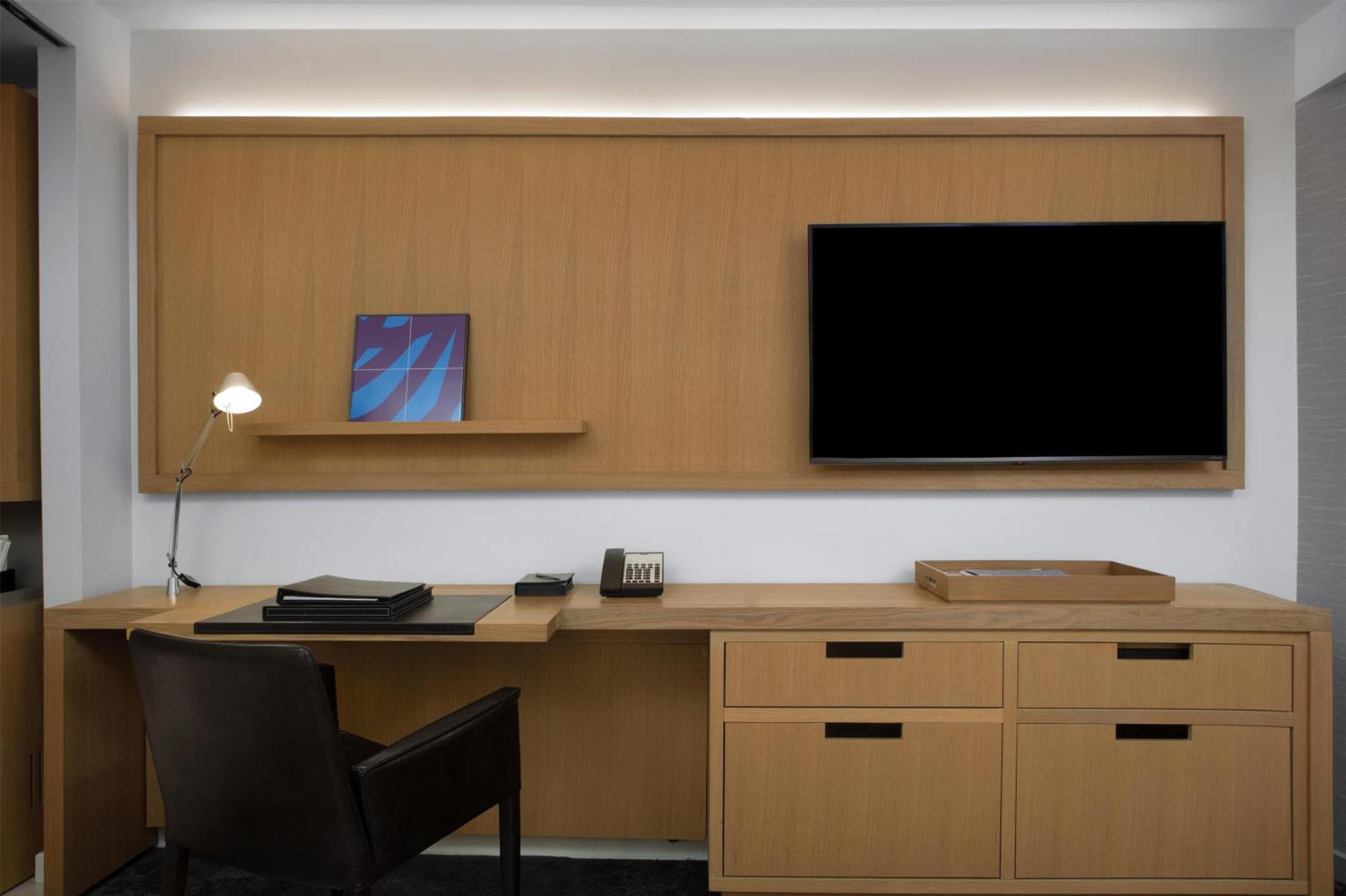 Executive King Suite