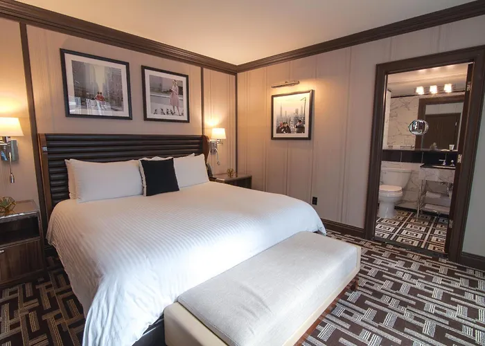 Iroquois New York Times Square Hotel